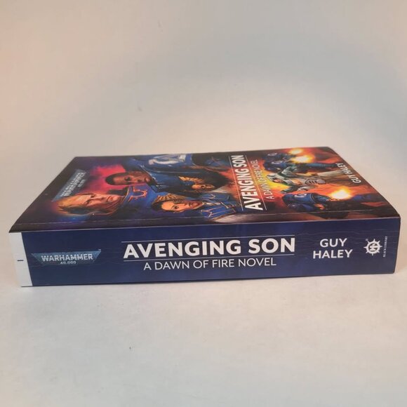 War Hammer 40000 Avenging Son A Dawn of Fire Novel - Picture 4 of 9
